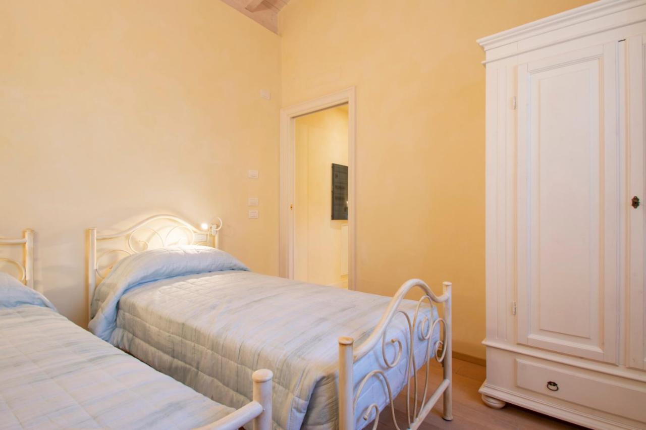 Casa In Lunigiana - Bianca Lejlighed Monti di Licciana Nardi Eksteriør billede